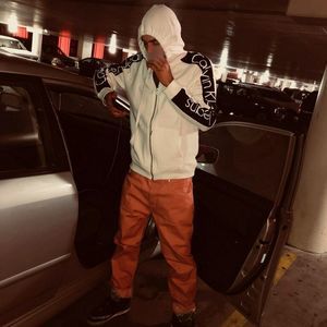 Meet your Posher, Dojay